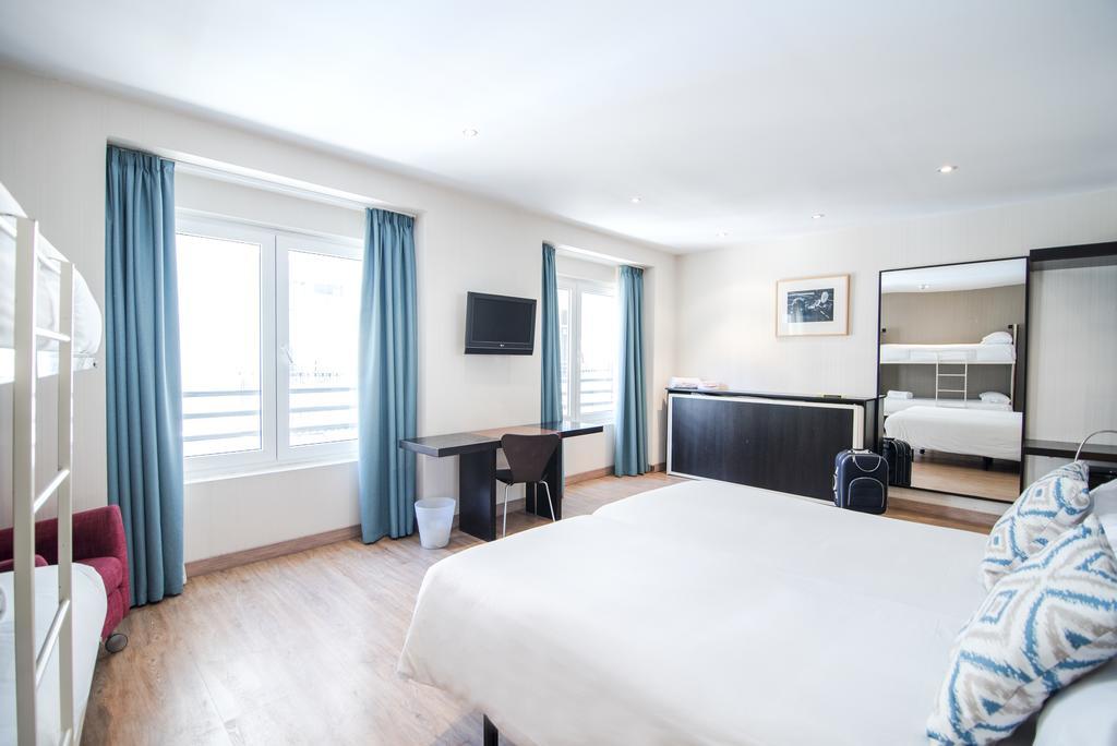 เปอตี พาเลซ พลาซา เด ลา เรย์นา Hotel บาเลนเซีย ภายนอก รูปภาพ