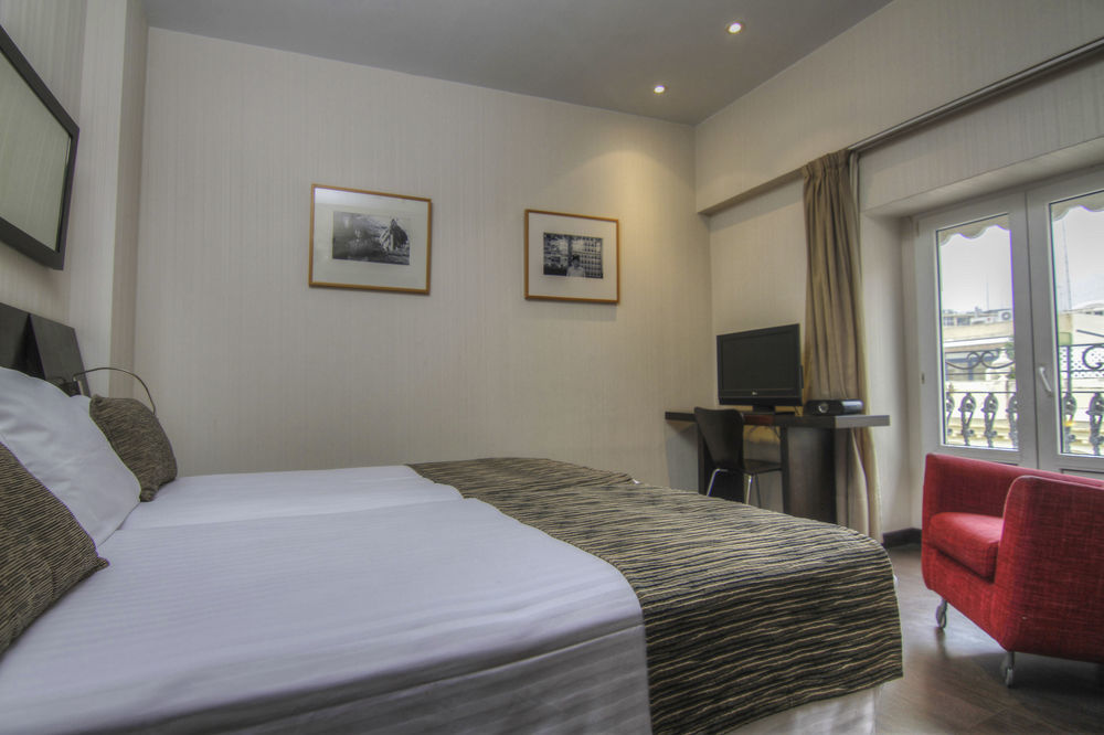 เปอตี พาเลซ พลาซา เด ลา เรย์นา Hotel บาเลนเซีย ภายนอก รูปภาพ